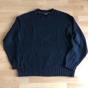 Banana Republic Men's Dark Gray Crewneck Sweater